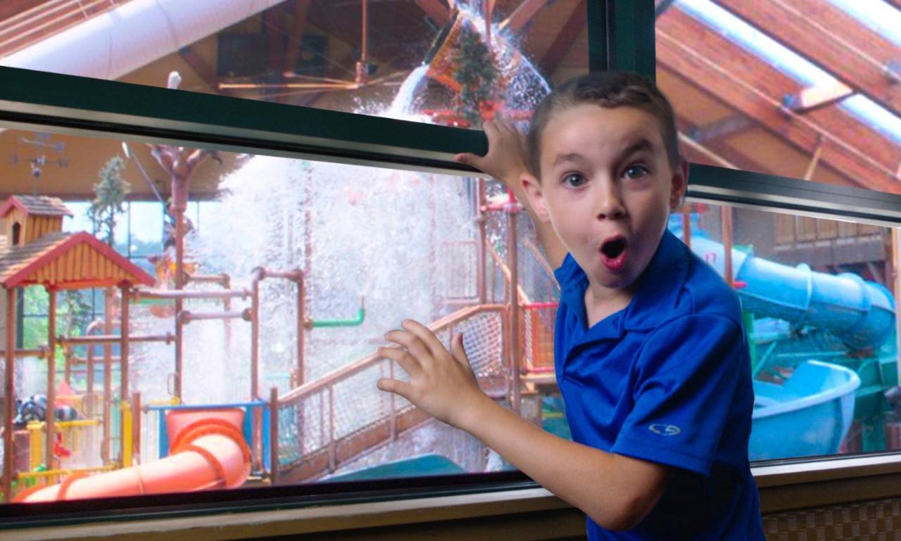 Six Flags Great Escape Lodge & Indoor Waterpark 昆斯伯里 外观 照片