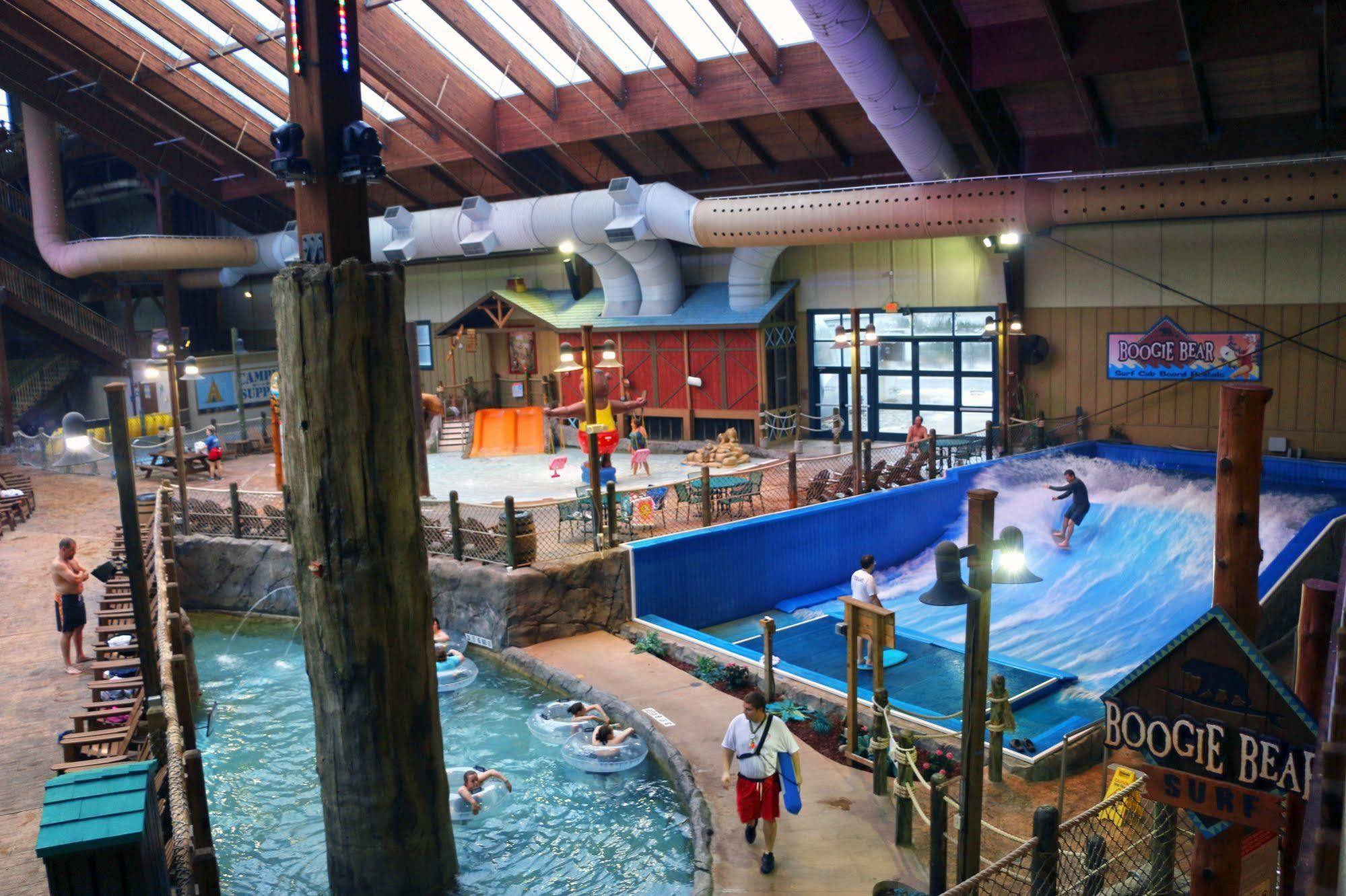 Six Flags Great Escape Lodge & Indoor Waterpark 昆斯伯里 外观 照片